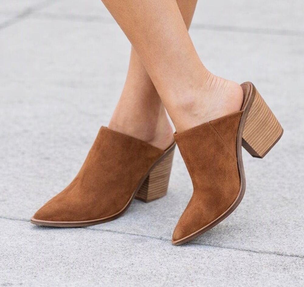 BP Nordstrom Hailey Chestnut Brown Faux Suede Pointy Toe Block Heel Mules Size 9